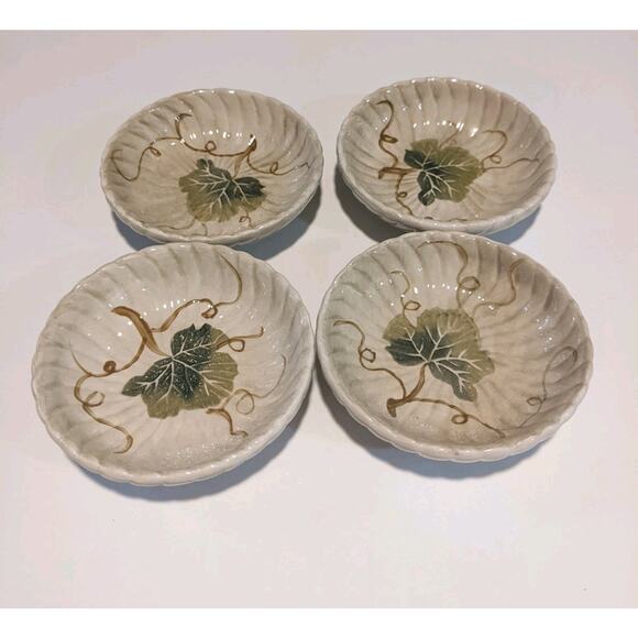 Linens-N-Things Unlimited Chianti Grapes Saucers 4pc Set 4 Inch - Picture 1 of 4